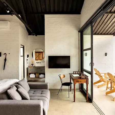 Mataka'A - Chale Industrial Na Mantiqueira Villa Goncalves Exterior photo